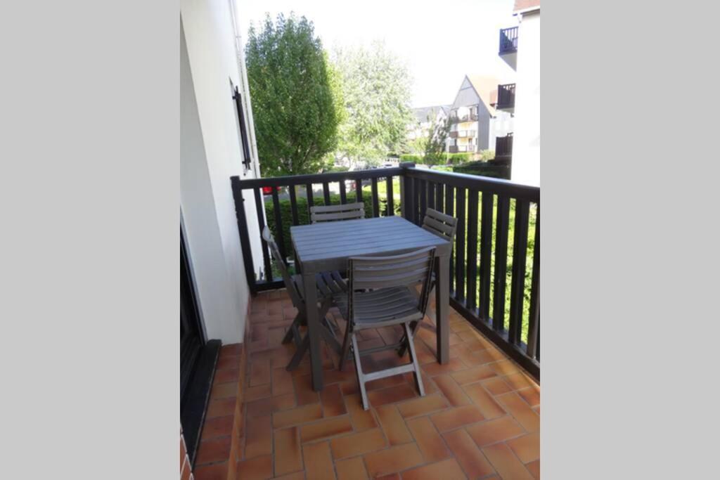 Bel Appartement Proche Plage, Pour 4 Personnes Cabourg Exteriér fotografie